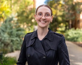 Miss Ellie Moir is a Nyoongar woman born in Esperance (Wadjuri Country)