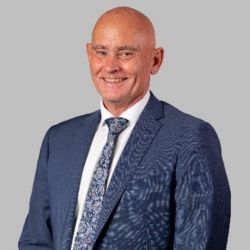  Headshot of Dr Nicholas Harltand PSM